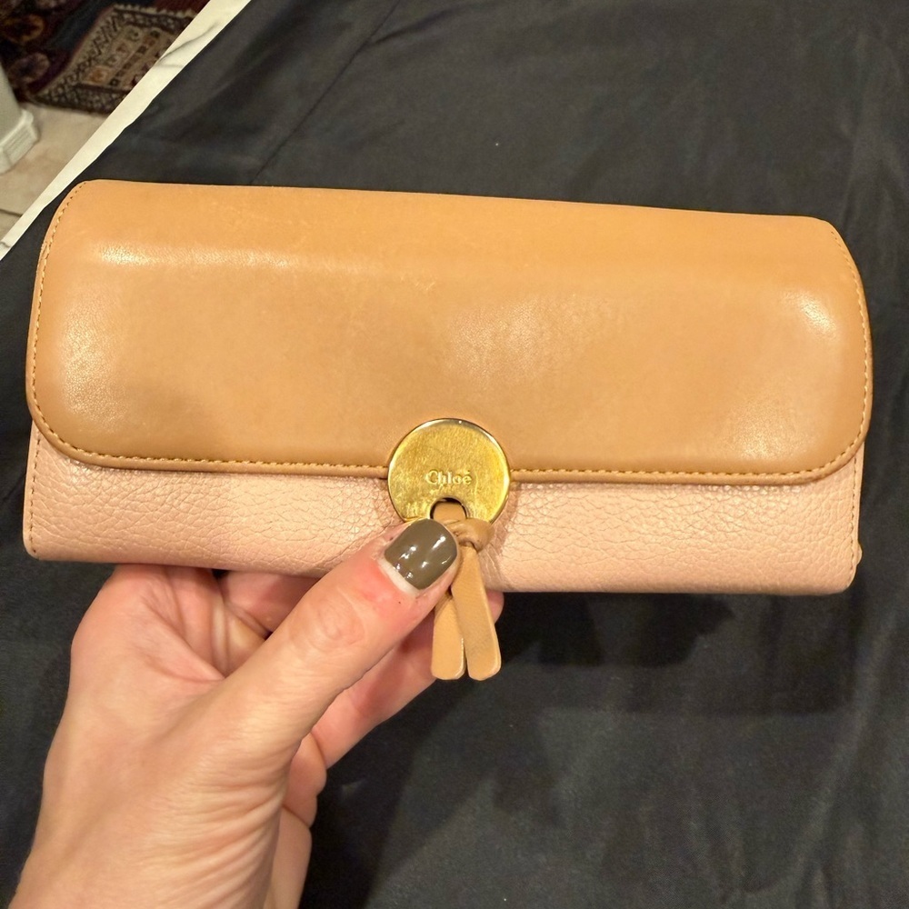 Chloe Indy Continental Flap Wallet Blush Pink Grained Leather Logo Closure